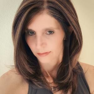 Meet your Posher, Sonia